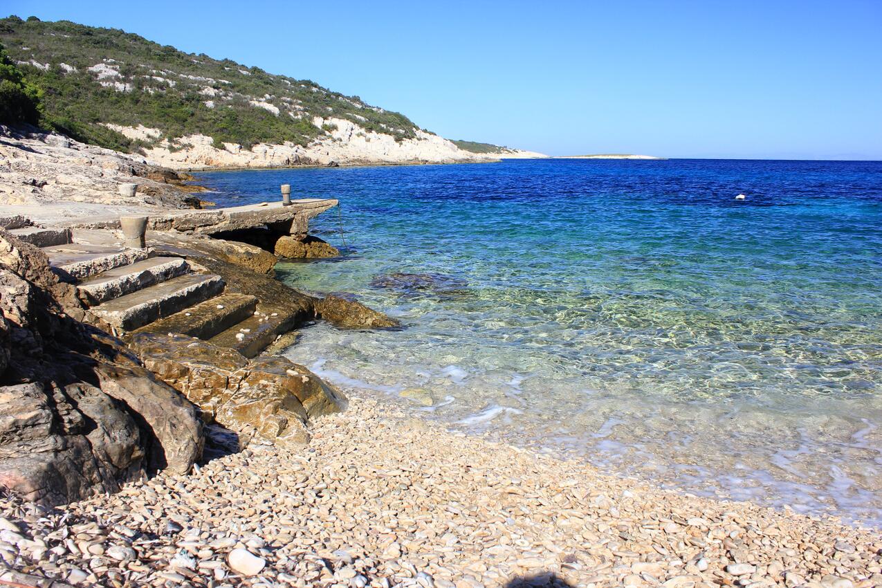 La spiaggia più vicina - Casa vacanze accanto al mare Baia Svitnja Piccola - Mala Svitnja, Lissa - Vis