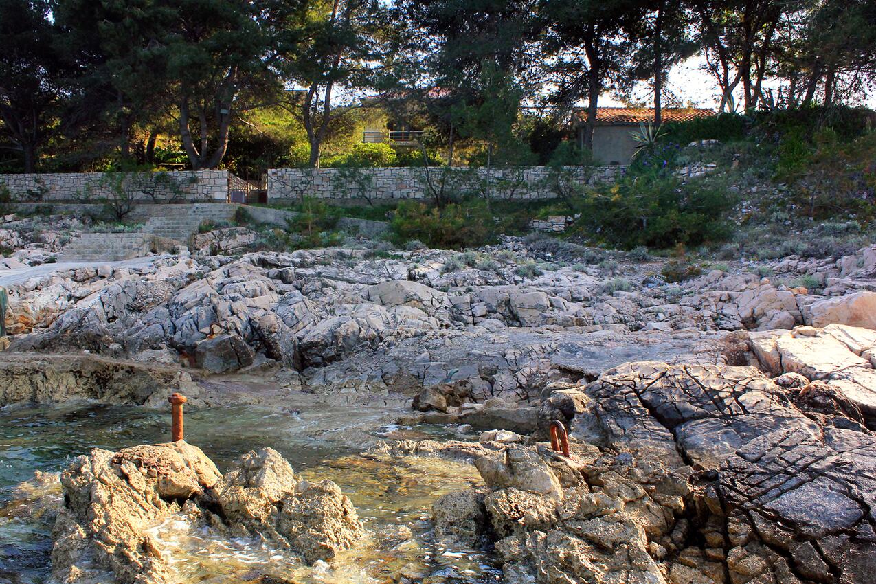 La spiaggia più vicina - Casa dei pescatori accanto al mare Baia Fabrice, Solta