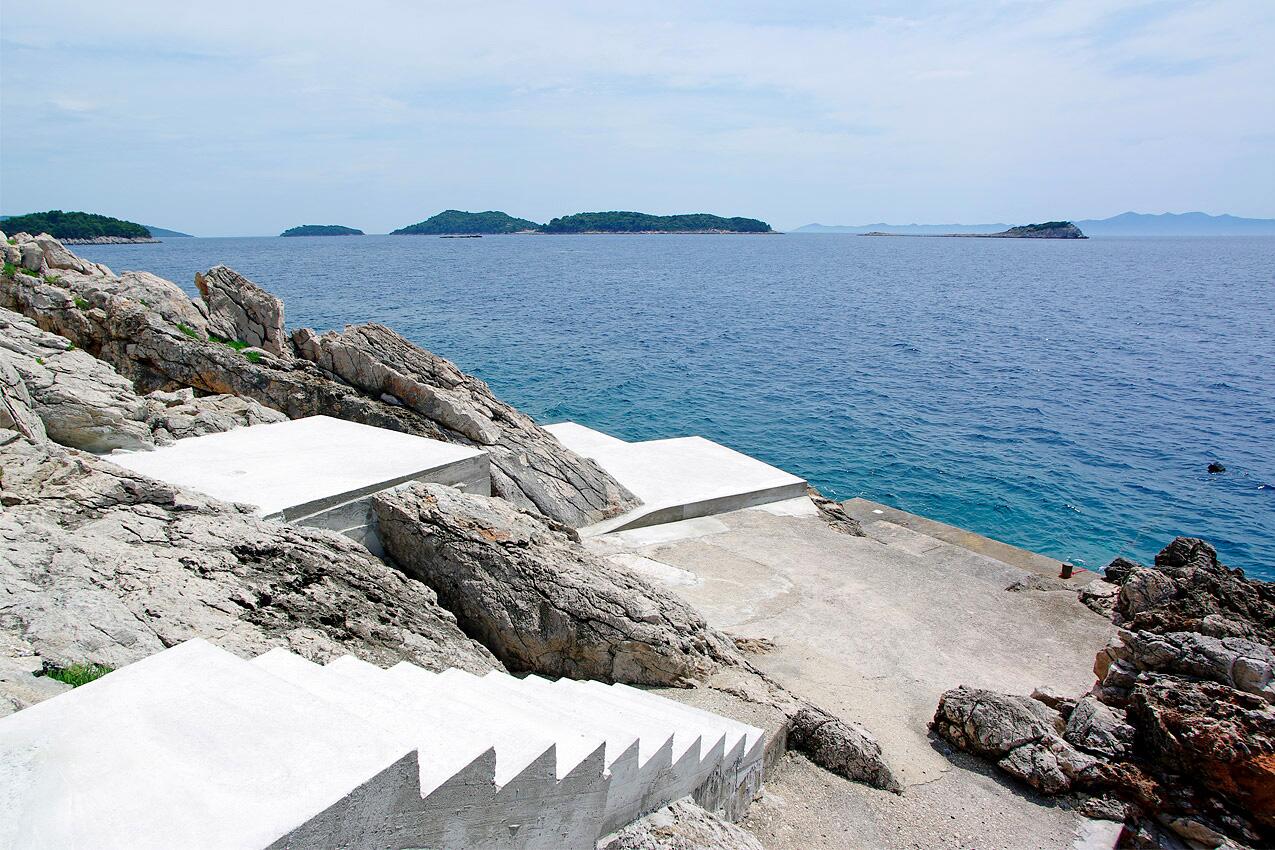 Nächster Strand - Ferienwohnungen am Meer mit Pool Prizba, Korcula