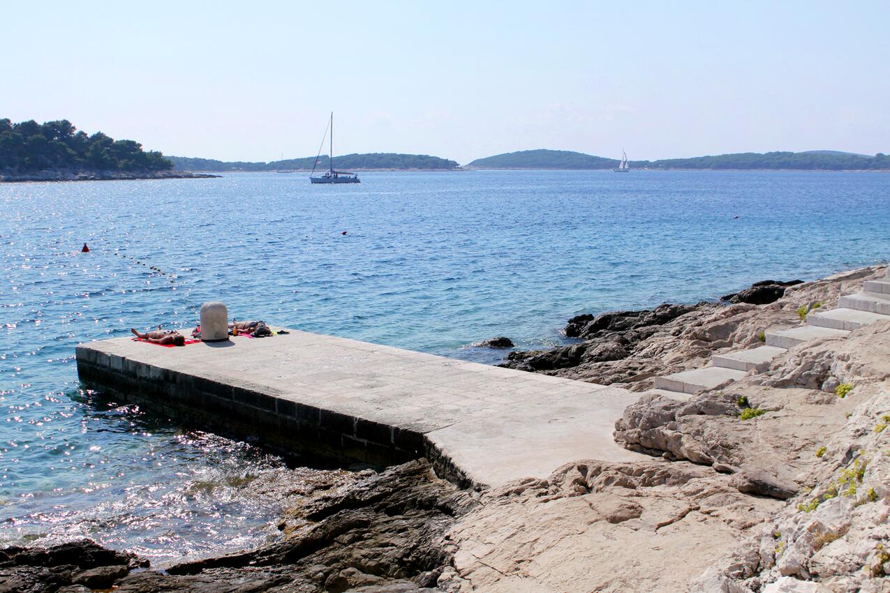 Playa más cercana - Apartamentos junto al mar Hvar
