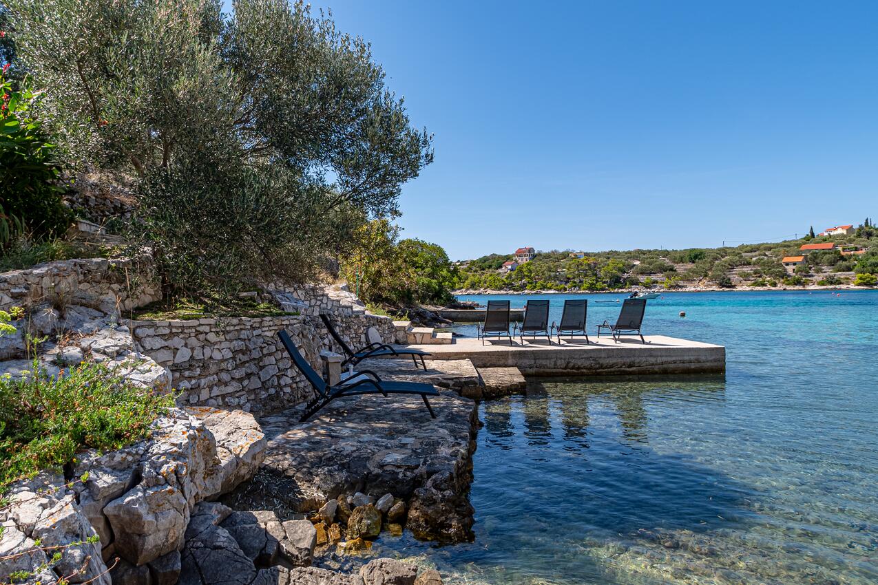 Nächster Strand - Haus am Meer für Familien mit Kindern Bucht Stratinčica, Korcula