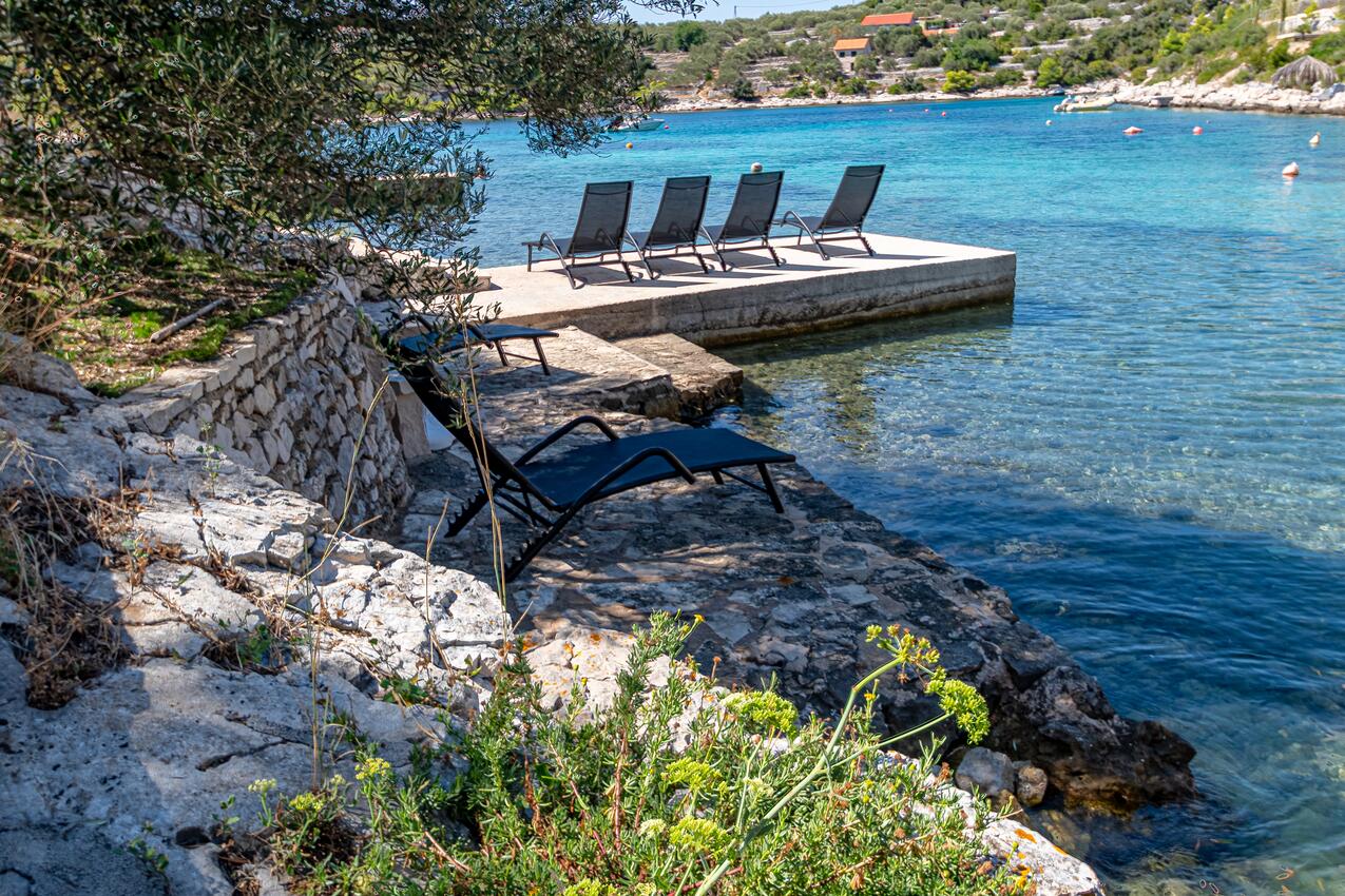 Nächster Strand - Haus am Meer für Familien mit Kindern Bucht Stratinčica, Korcula