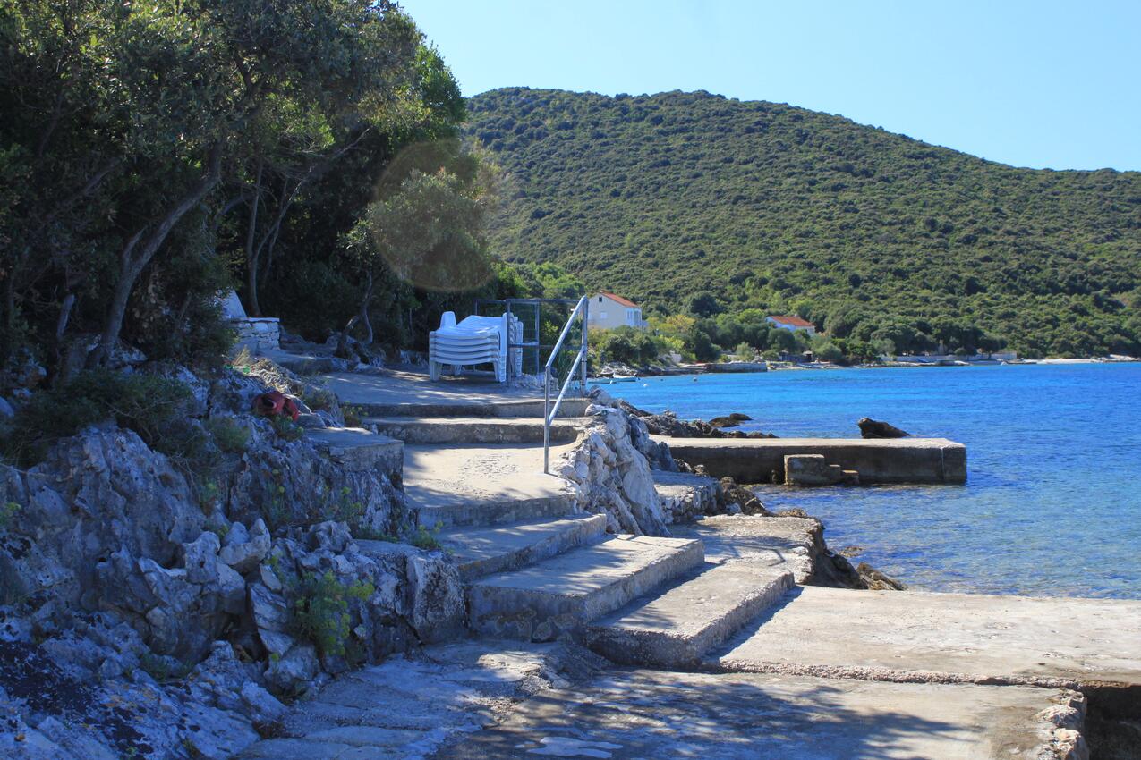 Nächster Strand - Ferienwohnungen am Meer Tri Zala, Korcula