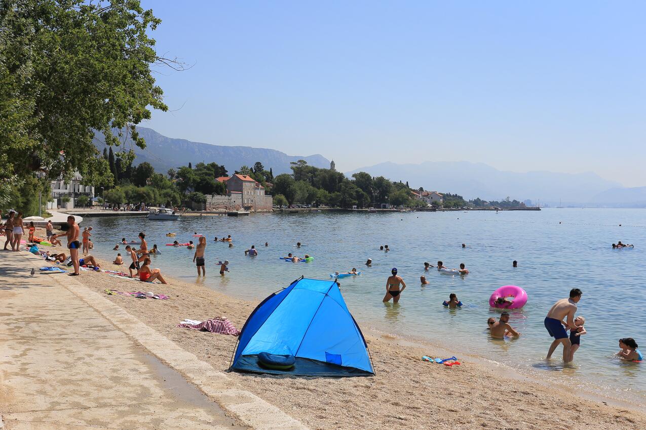Nächster Strand - Ferienhaus mit Parkplatz Kastel Luksic, Kastela