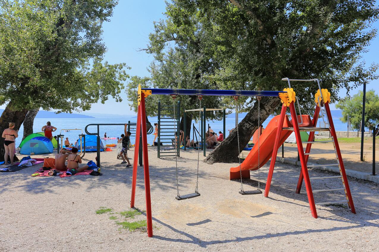Nächster Strand - Ferienhaus mit Parkplatz Kastel Luksic, Kastela