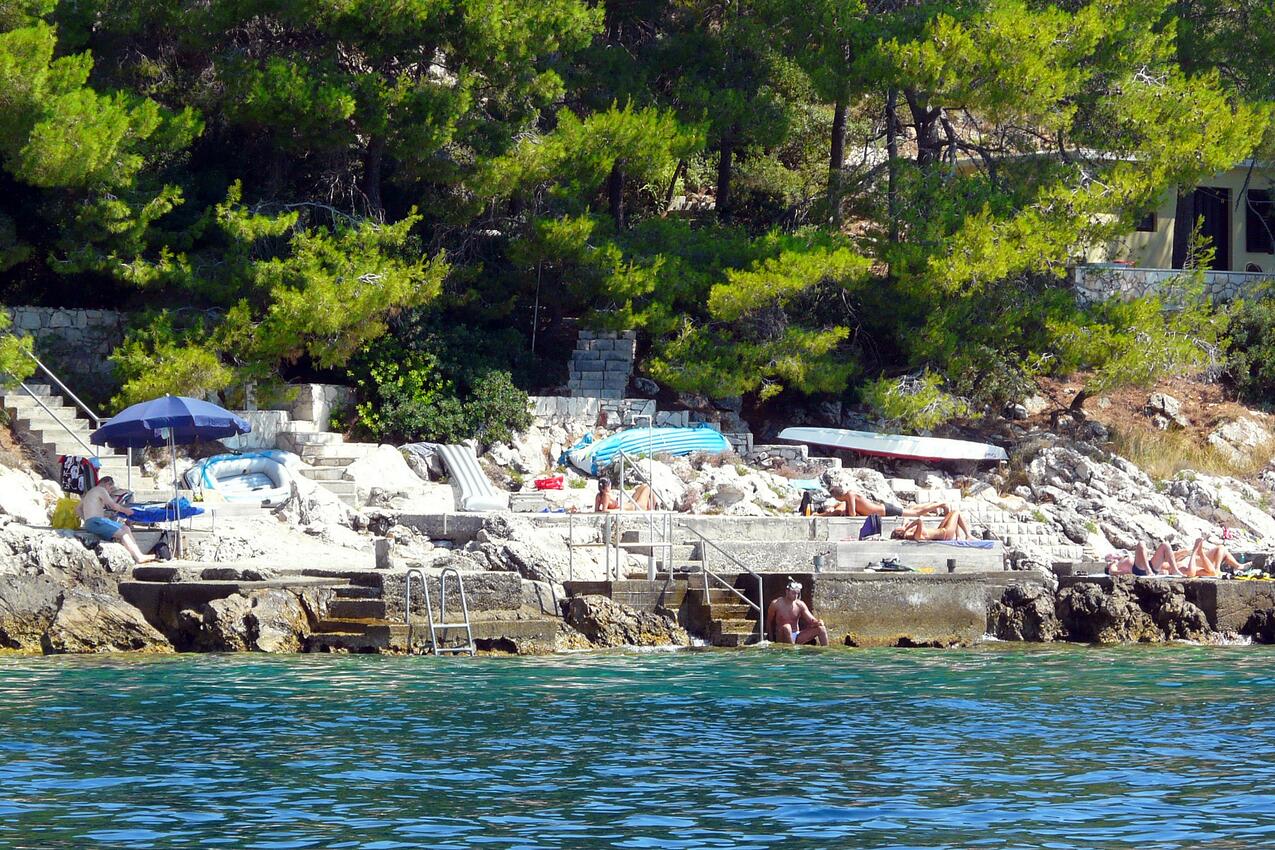 Nearest beach - Apartments by the sea Prižba, Korčula