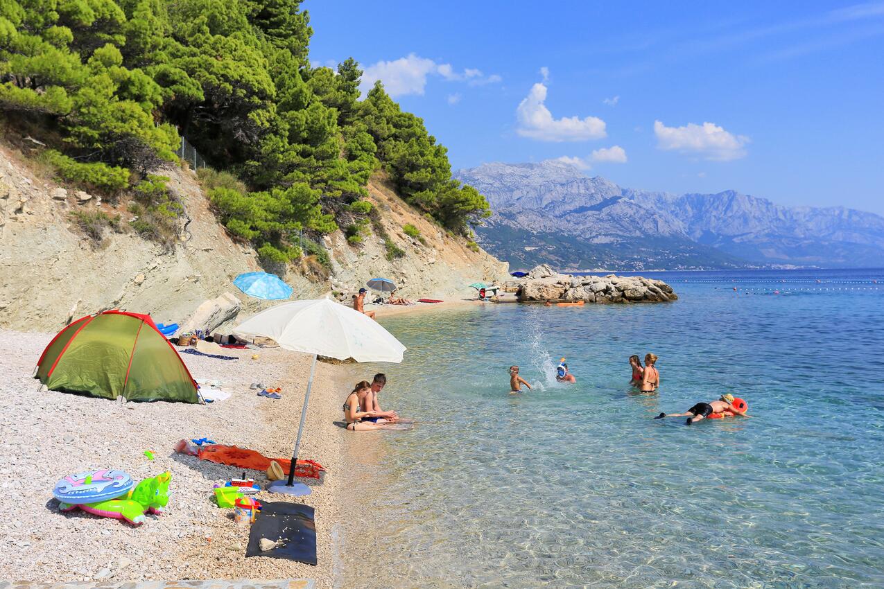 La spiaggia più vicina - Appartamenti accanto al mare Marussici - Marušići, Almissa - Omiš