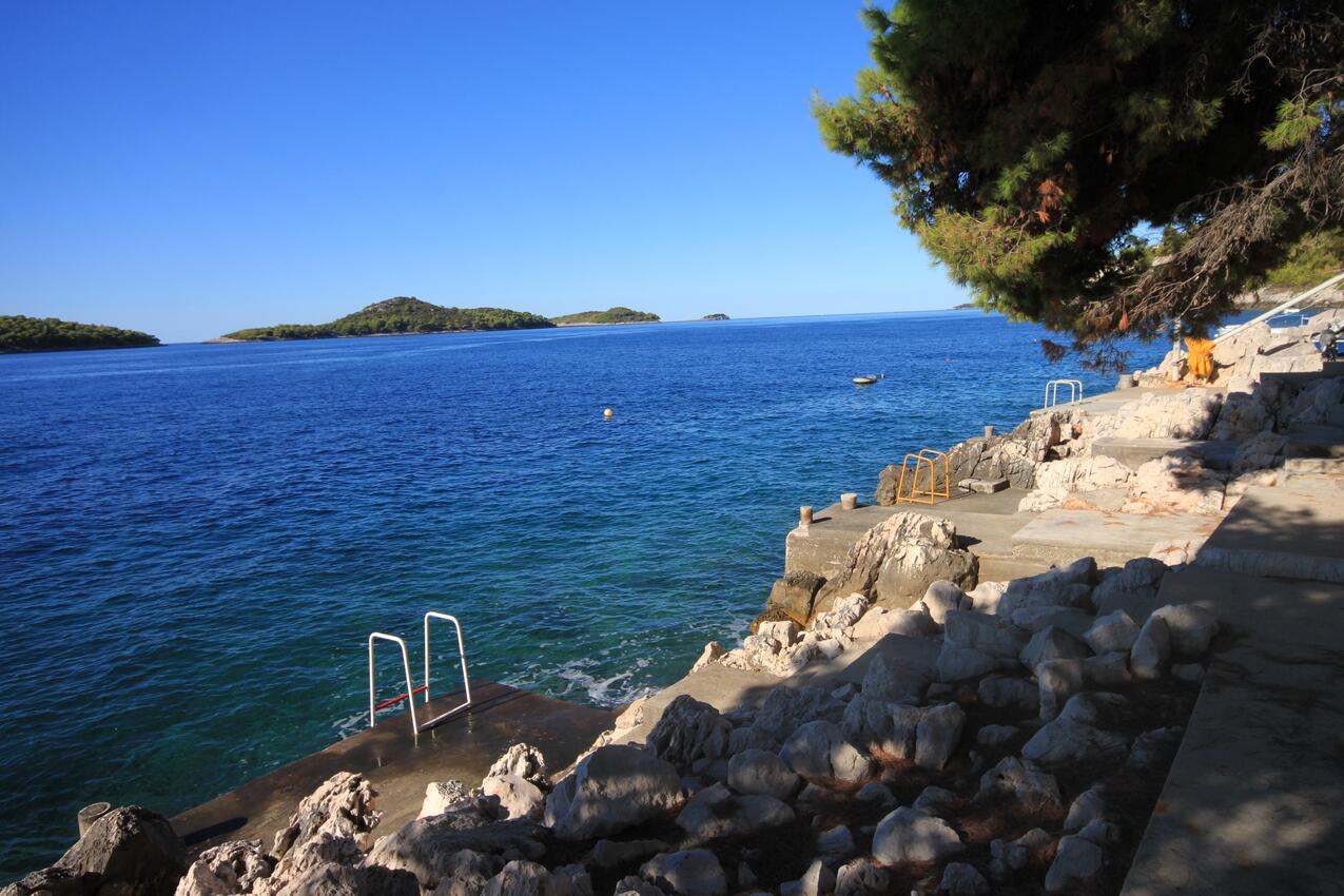 Nächster Strand - Ferienwohnungen am Meer Prizba, Korcula