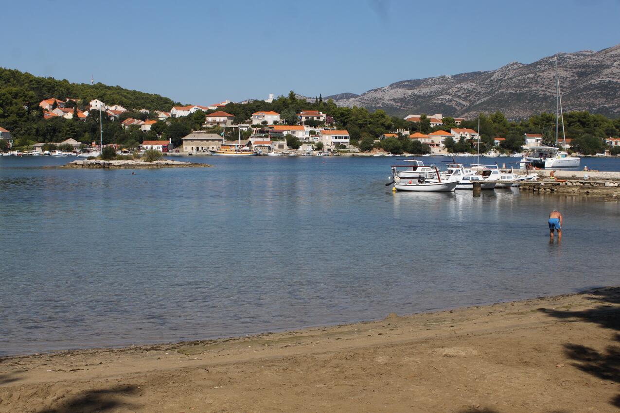 Nearest beach - Holiday house with a parking space Korčula