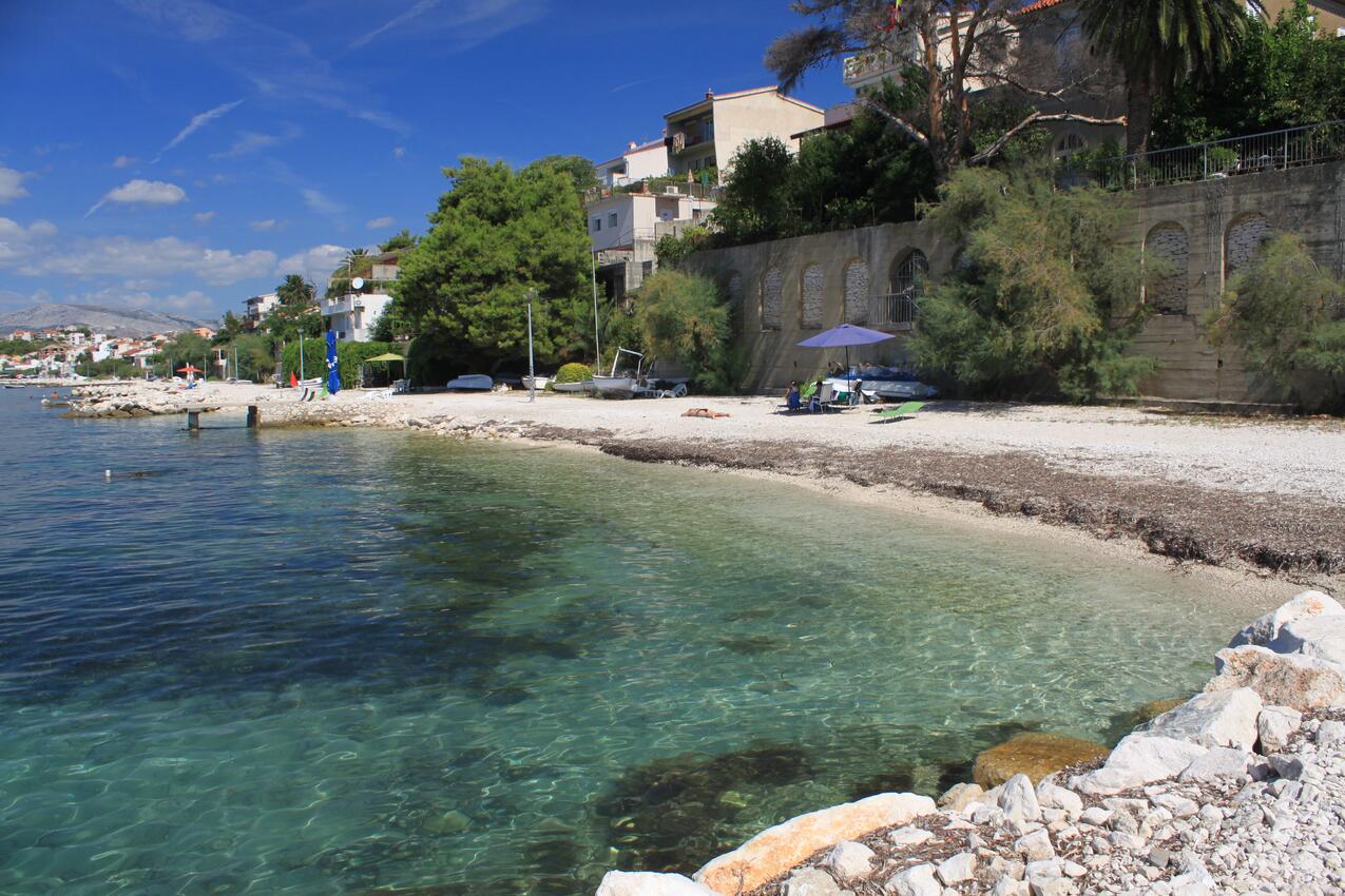 La spiaggia più vicina - Appartamenti accanto al mare Podstrana, Spalato - Split