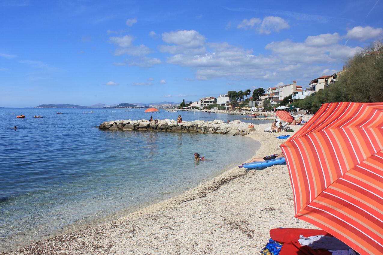 La spiaggia più vicina - Appartamenti con parcheggio Podstrana, Spalato - Split