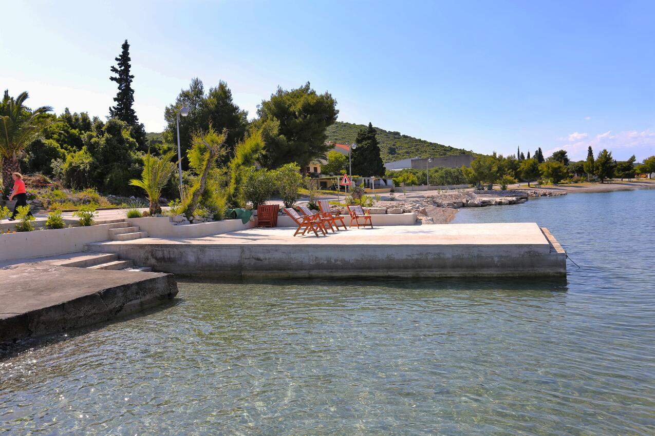 Najbliža plaža - Apartmani uz more Drače, Pelješac