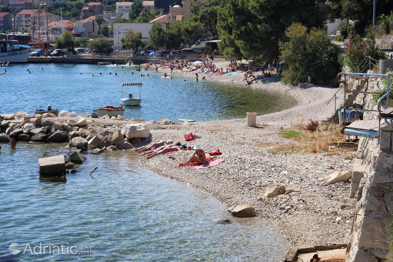 La spiaggia più vicina - Appartamenti accanto al mare Crilo Gessenizze - Krilo Jesenice, Almissa - Omiš