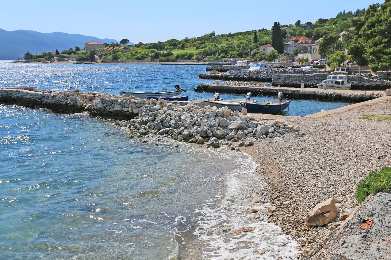 Najbliža plaža - Apartmani uz more Kučište, Pelješac