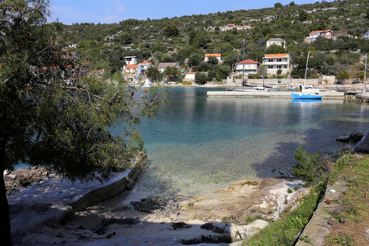 La spiaggia più vicina - Appartamenti robinsoniani accanto al mare Zirona Grande - Drvenik Veliki, Drvenik