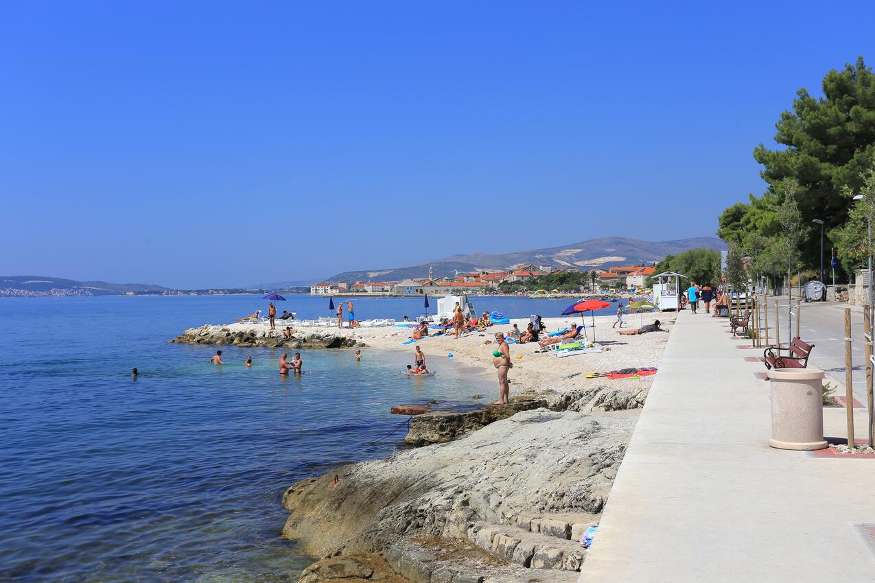 Nearest beach - Apartments by the sea Kaštel Stari, Kaštela