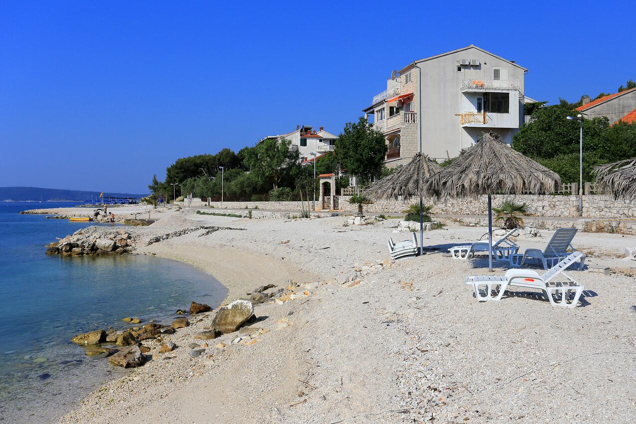La spiaggia più vicina - Appartamenti con parcheggio Seget Donji, Traù - Trogir