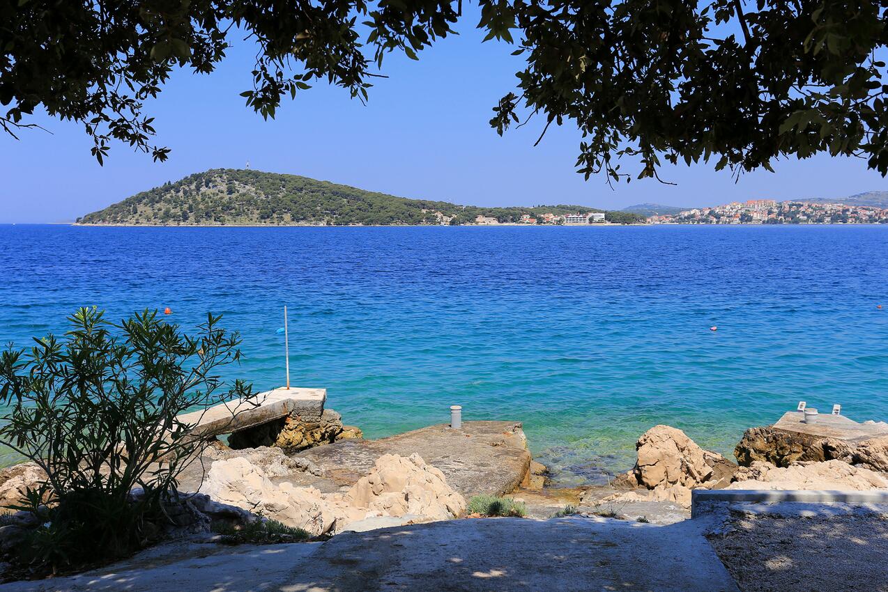 La spiaggia più vicina - Appartamenti accanto al mare per famiglie Razanj, Rogosnizza - Rogoznica