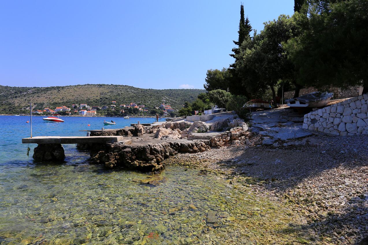 La spiaggia più vicina - Appartamenti accanto al mare per famiglie Razanj, Rogosnizza - Rogoznica