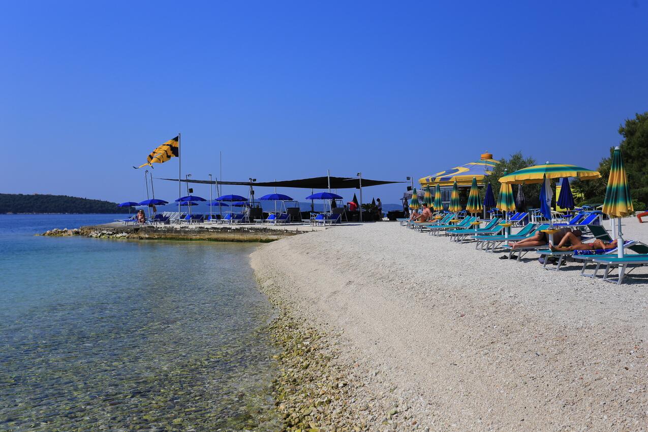 La spiaggia più vicina - Appartamenti con parcheggio Seget Donji, Traù - Trogir
