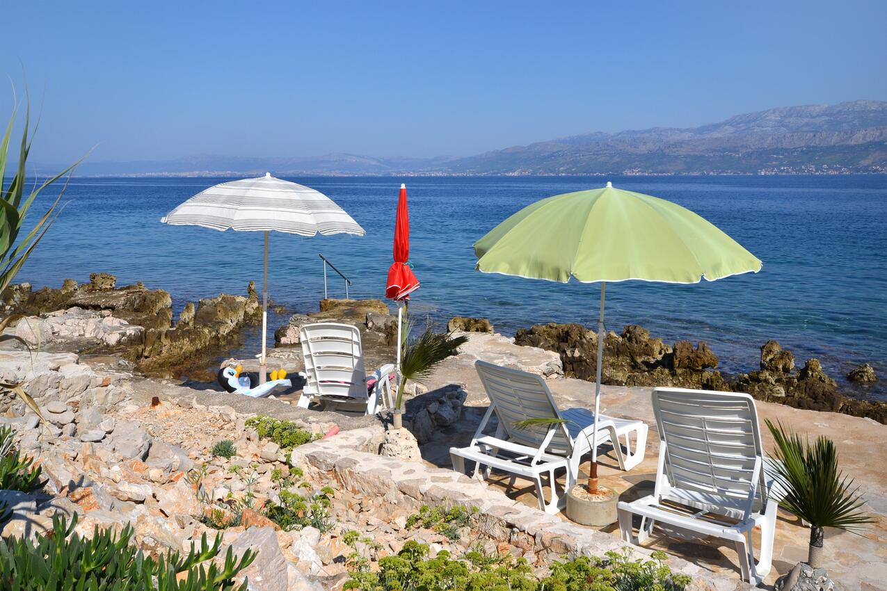 La spiaggia più vicina - Appartamenti accanto al mare Splitska, Brazza - Brač