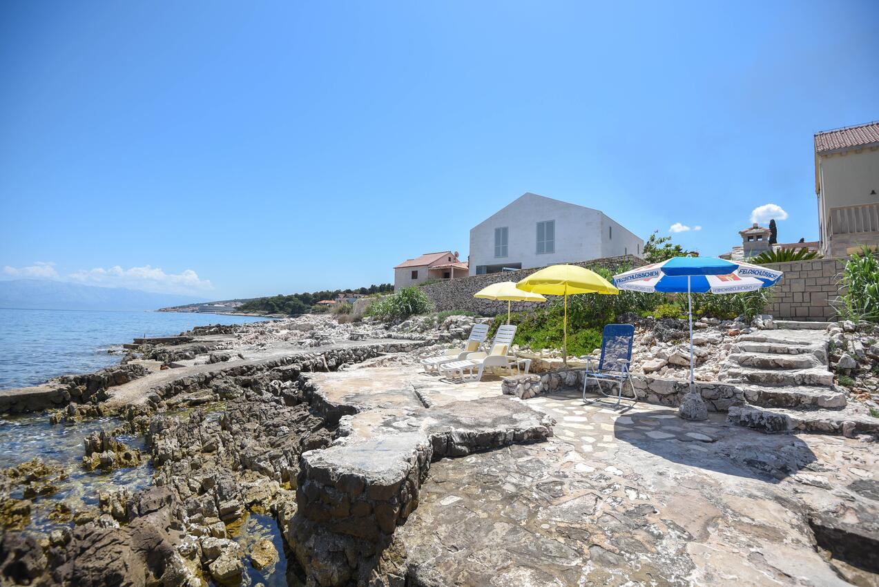 La spiaggia più vicina - Appartamenti accanto al mare Splitska, Brazza - Brač