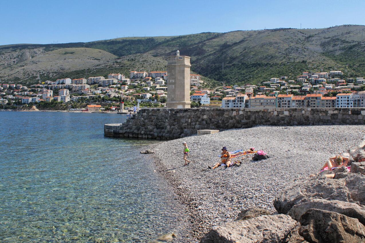 Nearest beach - Apartments with parking space Čovići, Velebit