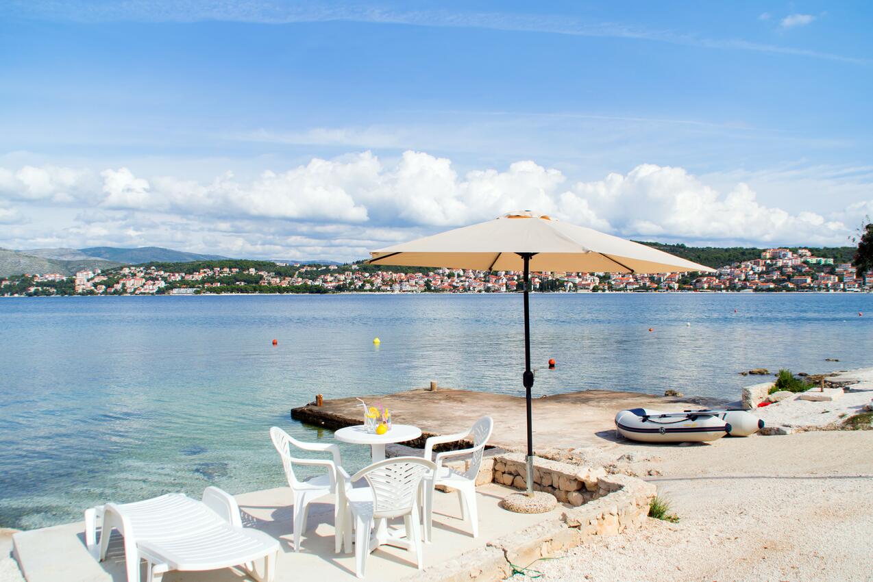 La spiaggia più vicina - Villa di lusso accanto al mare con piscina Baia Mandracchio - Duga, Bua - Čiovo