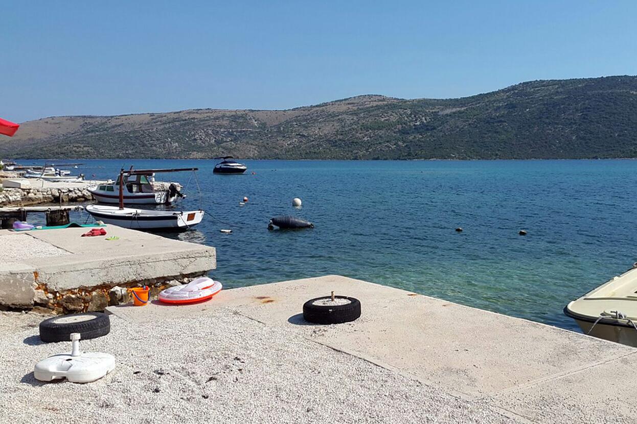 La spiaggia più vicina - Casa vacanze accanto al mare Poljica, Traù - Trogir