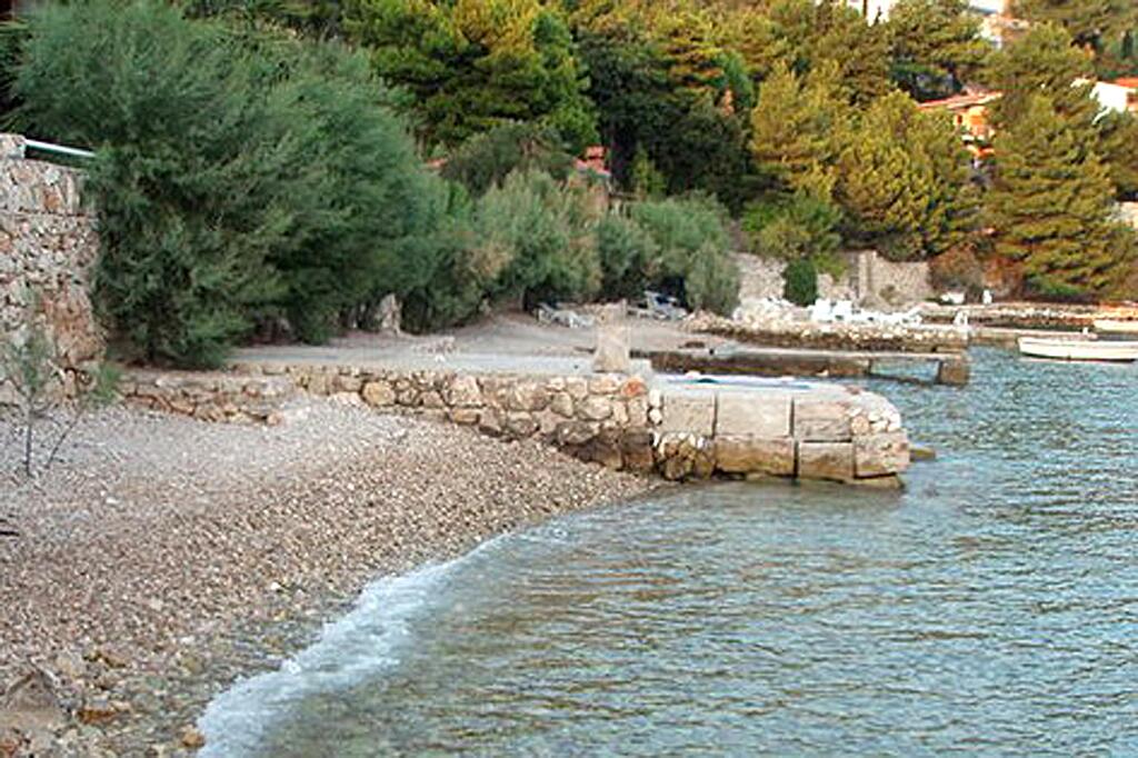La spiaggia più vicina - Appartamenti con parcheggio Zavode, Almissa - Omiš