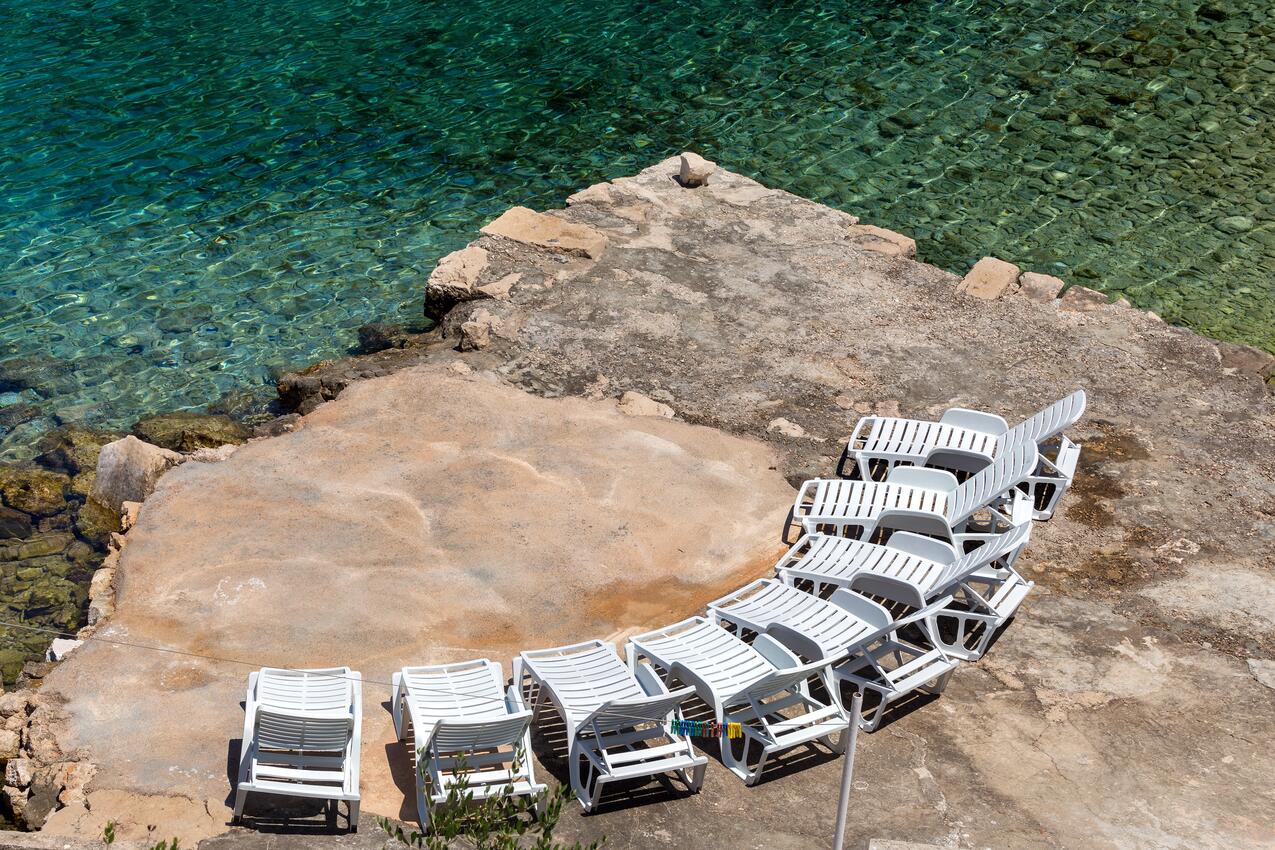 La spiaggia più vicina - Casa accanto al mare per famiglia con bambini Baia Pokrivenik, Lesina - Hvar