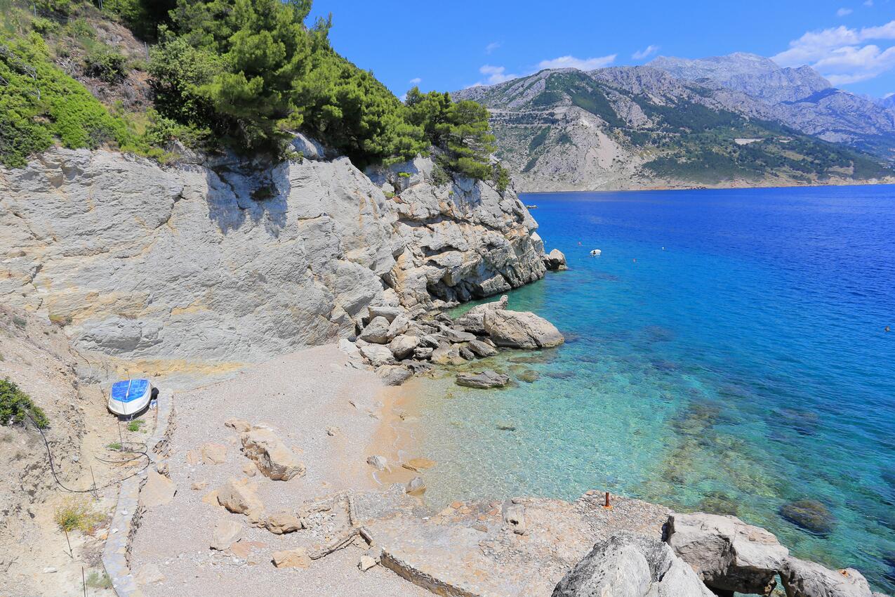 Nächster Strand - Ferienwohnungen am Meer Pisak, Omis