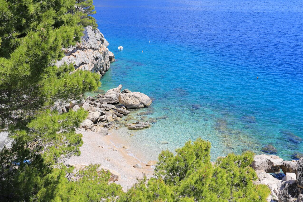 Nächster Strand - Ferienwohnungen am Meer Pisak, Omis