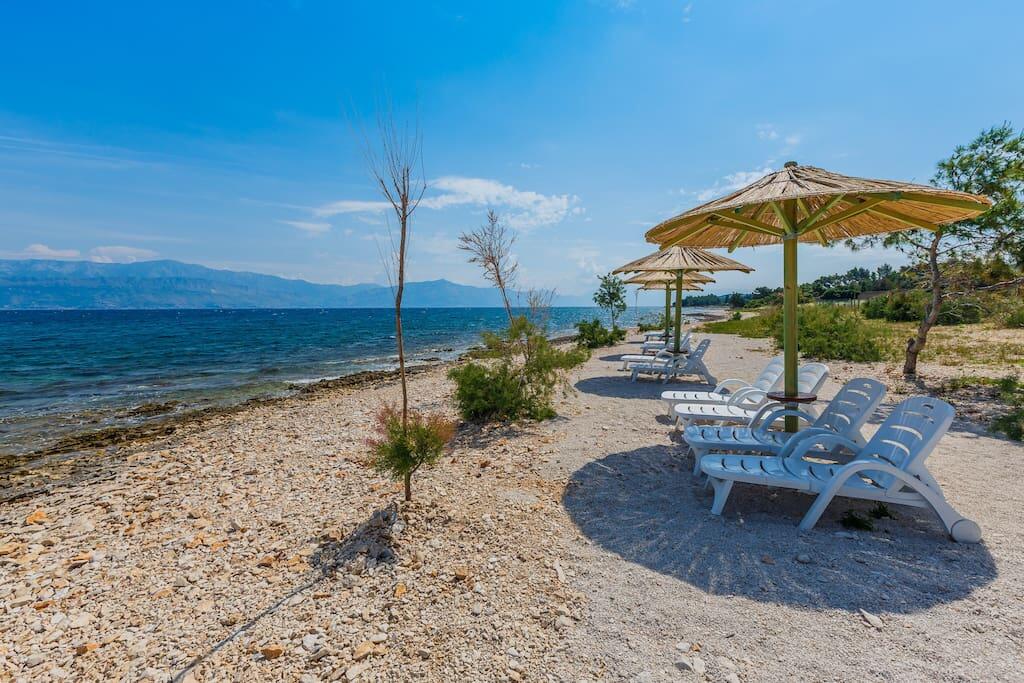 Legközelebbi strand - Luxusvilla a tenger mellett medencével Supetar, Brac