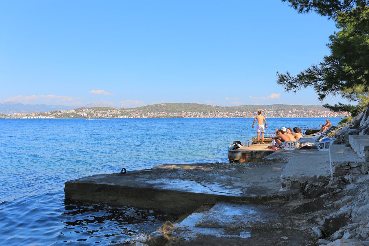 La spiaggia più vicina - Appartamenti accanto al mare Okrug Donji, Bua - Čiovo