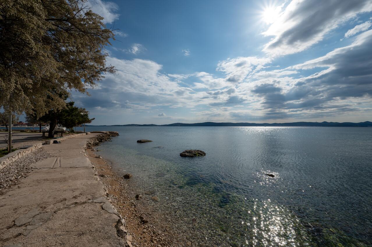 Nearest beach - Apartments with parking spaces Bibinje, Zadar