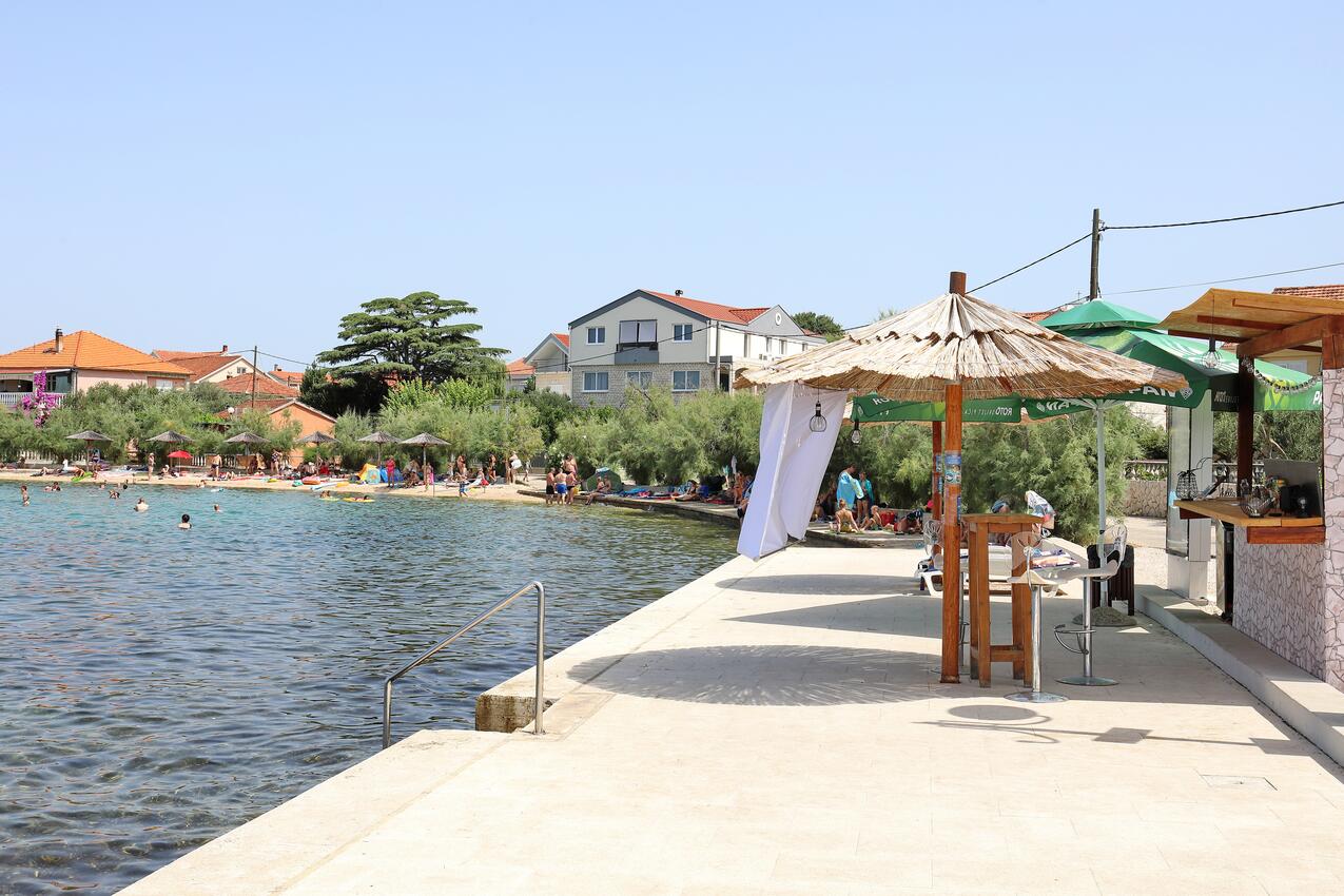 Nächster Strand - Ferienwohnungen am Meer Bibinje, Zadar