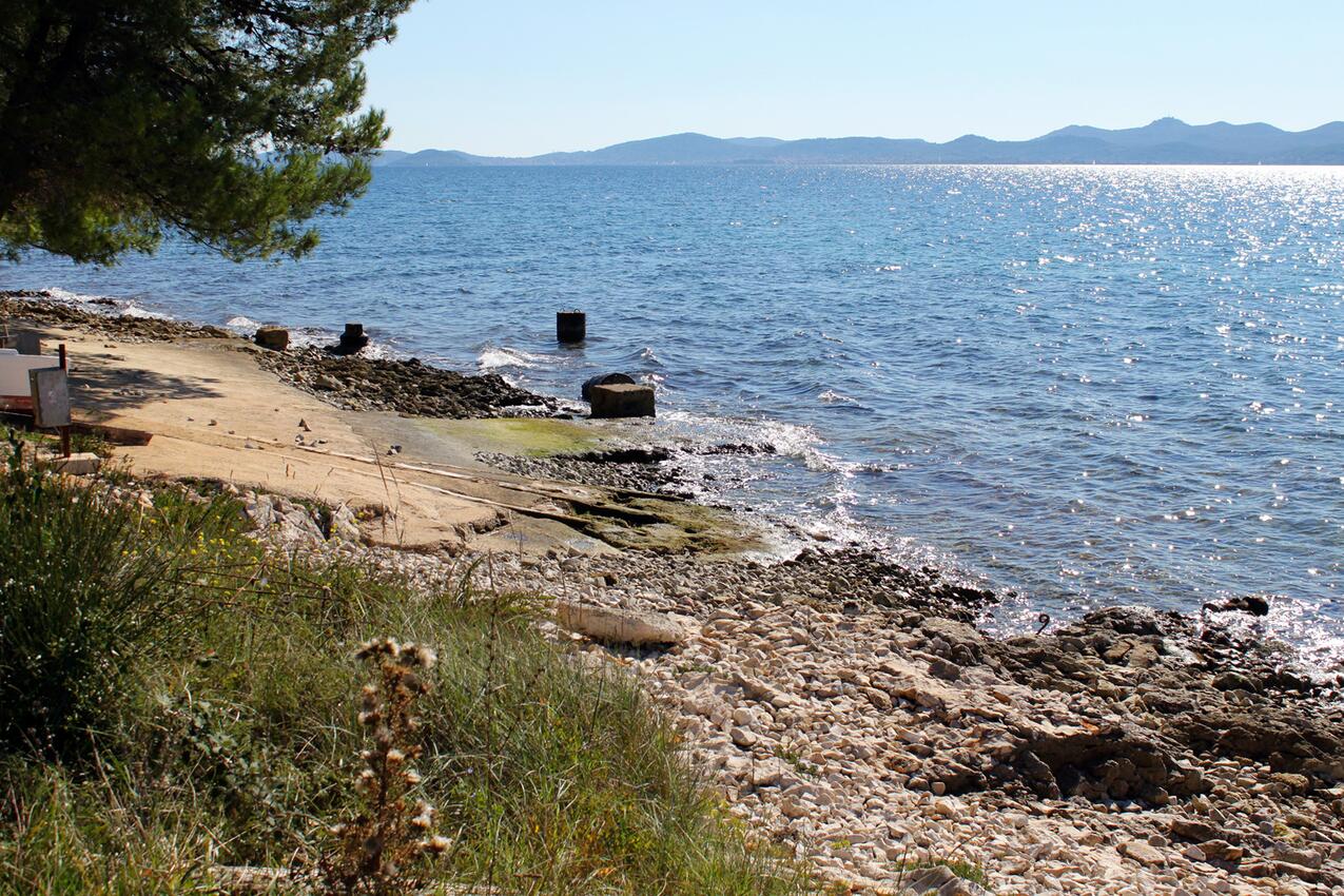 La spiaggia più vicina - Appartamenti con parcheggio Kozino, Zara - Zadar