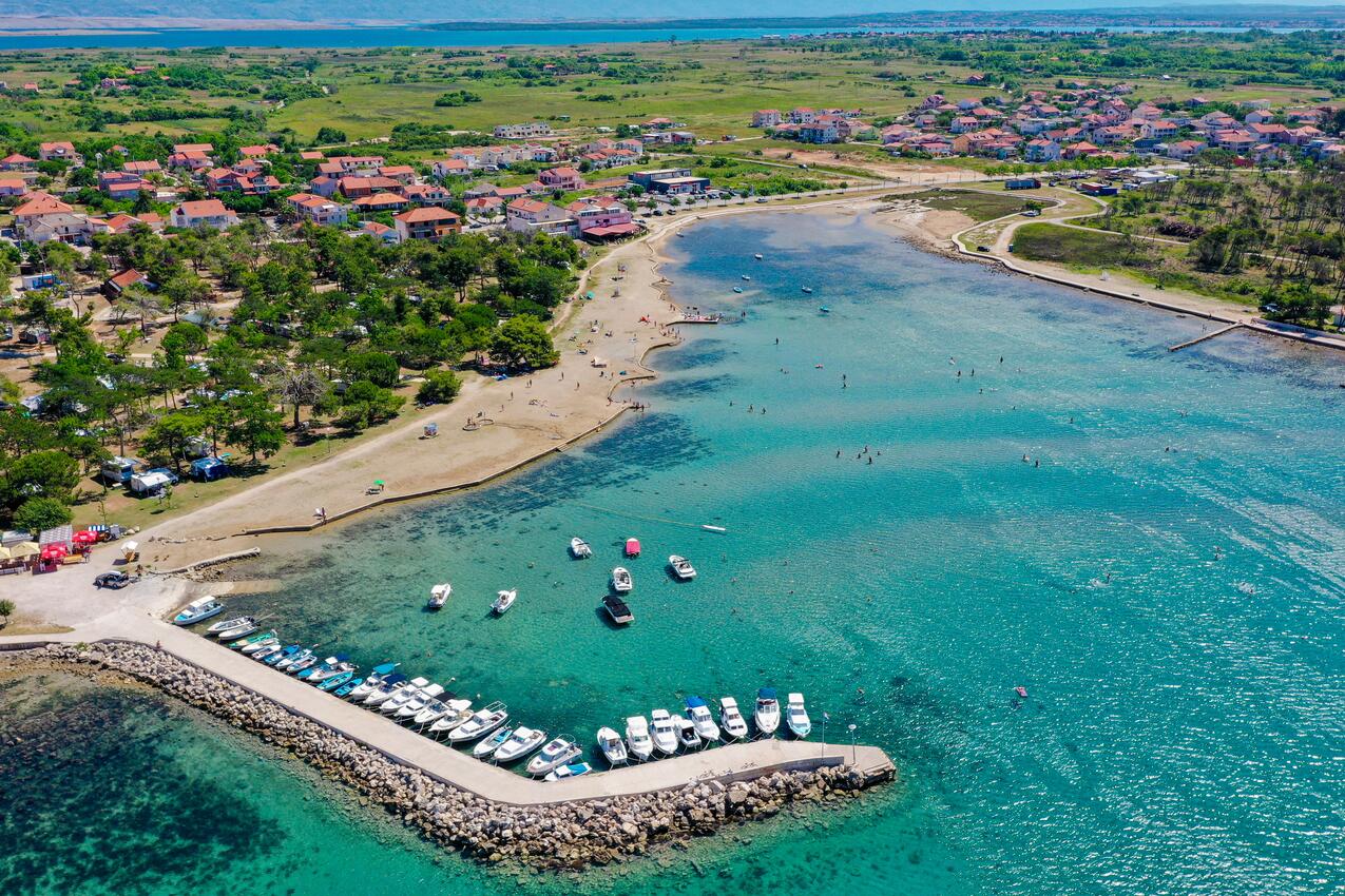 La spiaggia più vicina - Appartamenti accanto al mare Brevilacqua - Privlaka, Zara - Zadar