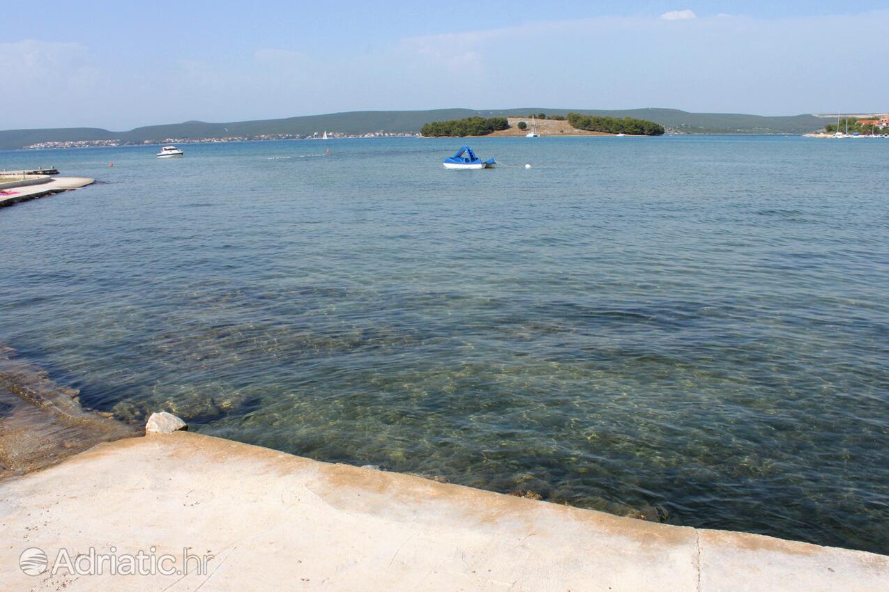 Nearest beach - Apartments and rooms by the sea Mrljane, Pašman