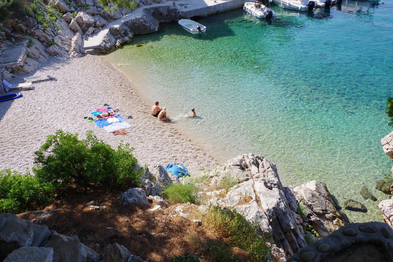 La spiaggia più vicina - Casa accanto al mare per famiglia con bambini Baia Pakomina, Lesina - Hvar