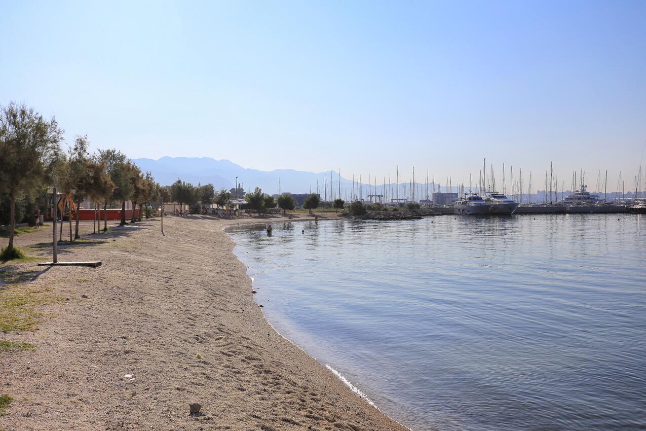 Nearest beach - Apartments with parking spaces Kaštel Gomilica, Kaštela