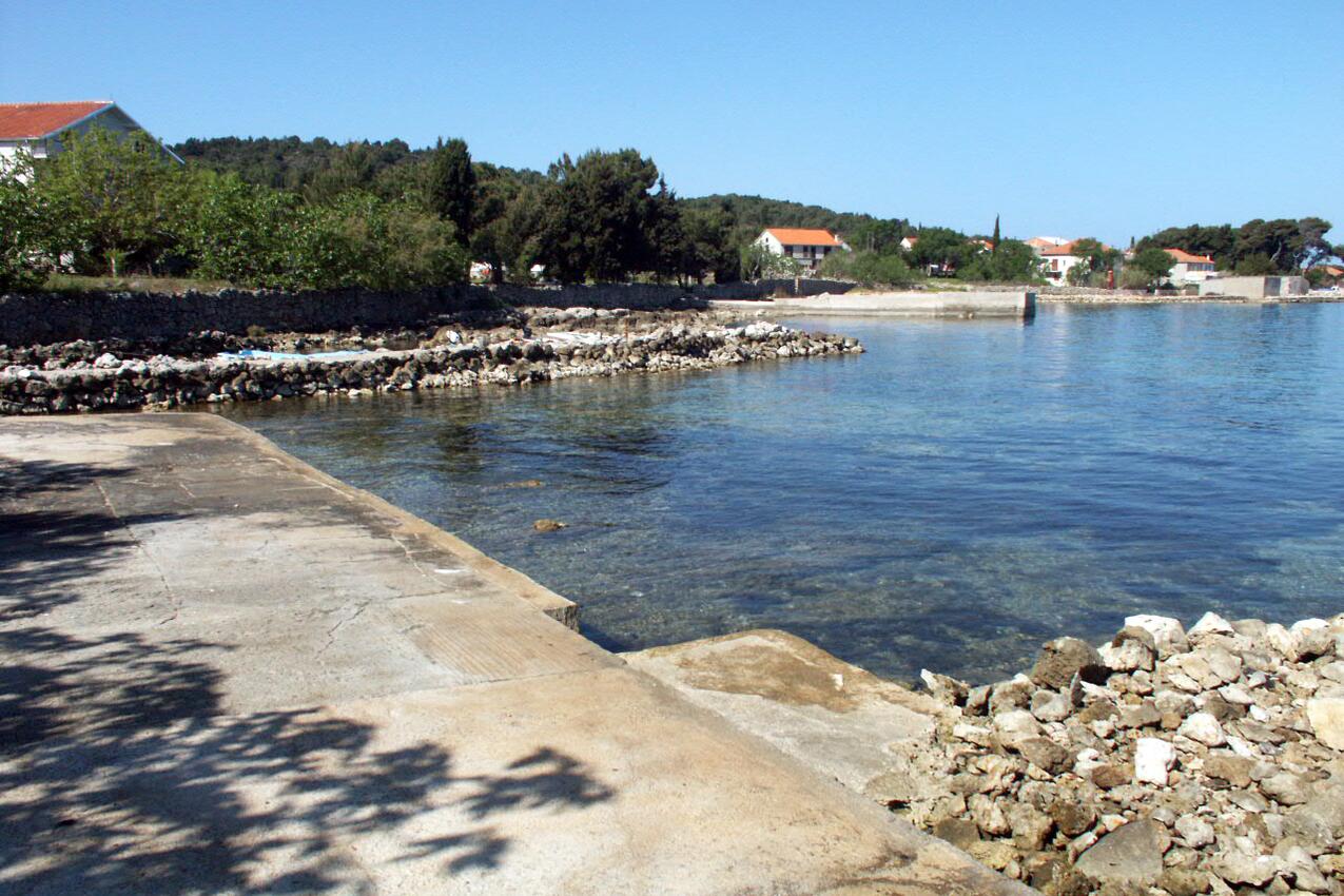La spiaggia più vicina - Appartamenti accanto al mare Zdrelac, Pasman
