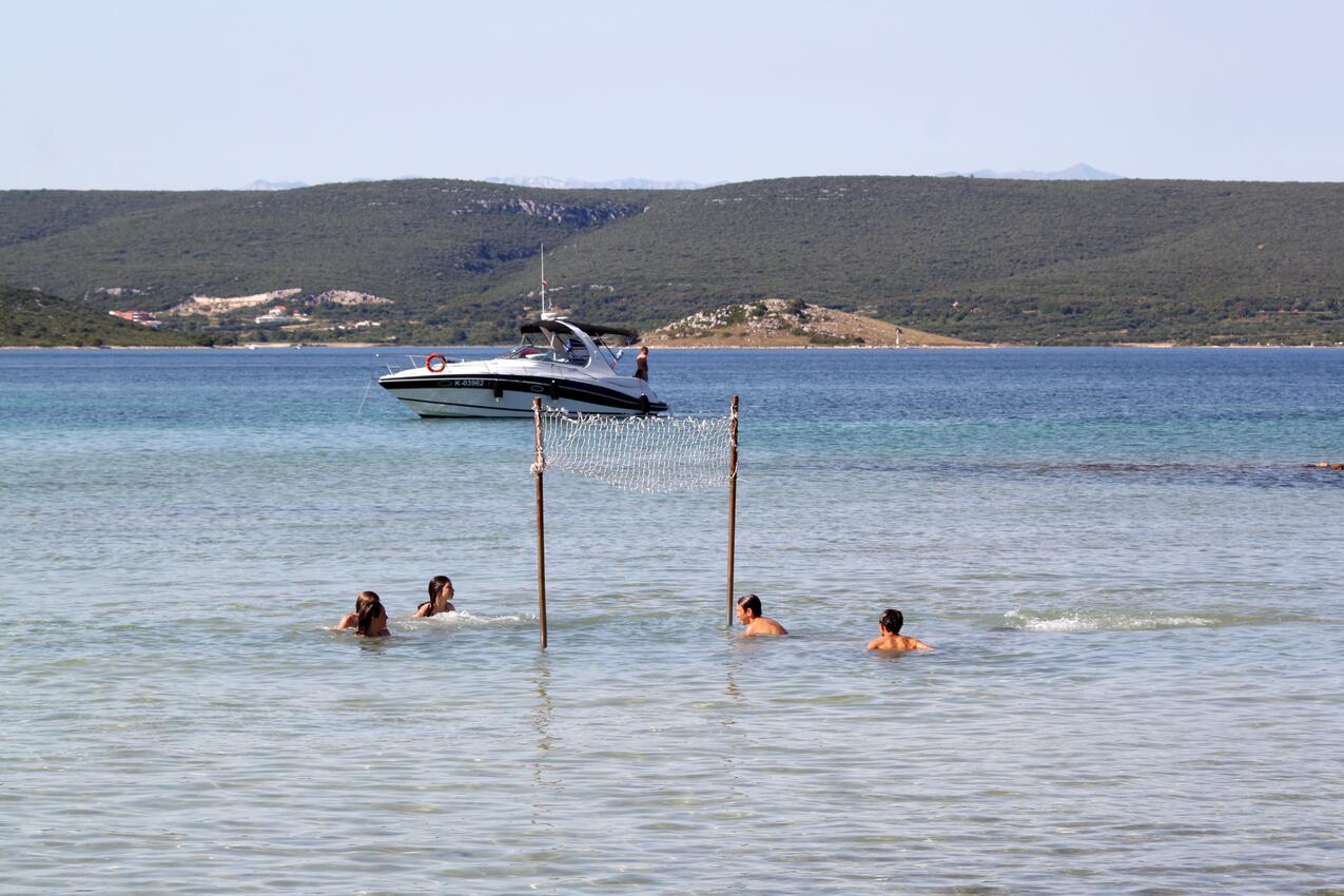 La spiaggia più vicina - Appartamenti accanto al mare Pasman