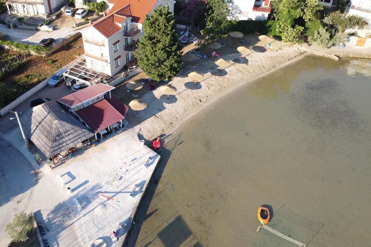 Nærmeste strand - Leiligheter med parkering Kraj, Pasman