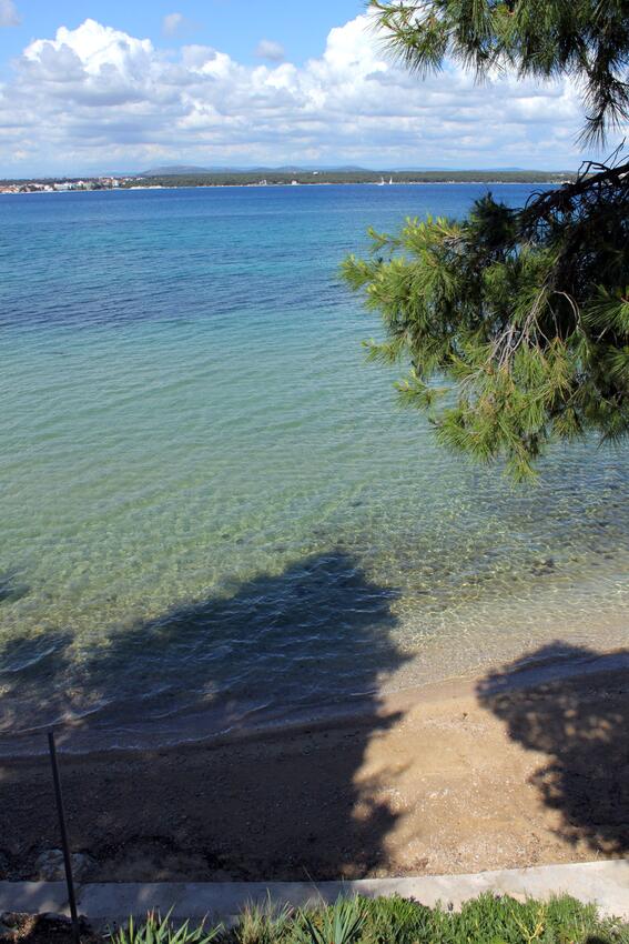Najbliža plaža - Apartmani i sobe uz more Tkon, Pašman