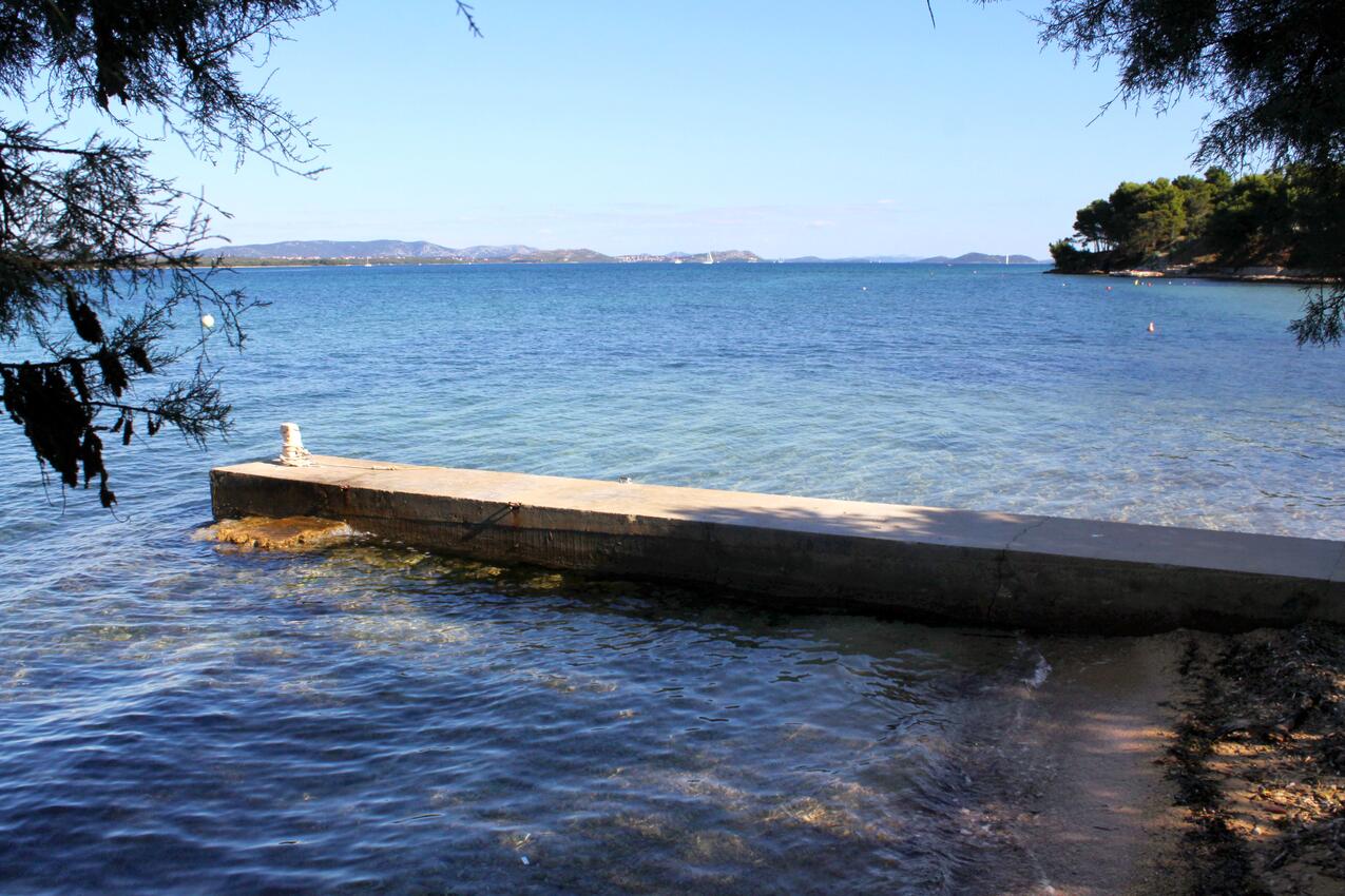 Najbliža plaža - Apartmani i sobe uz more Tkon, Pašman