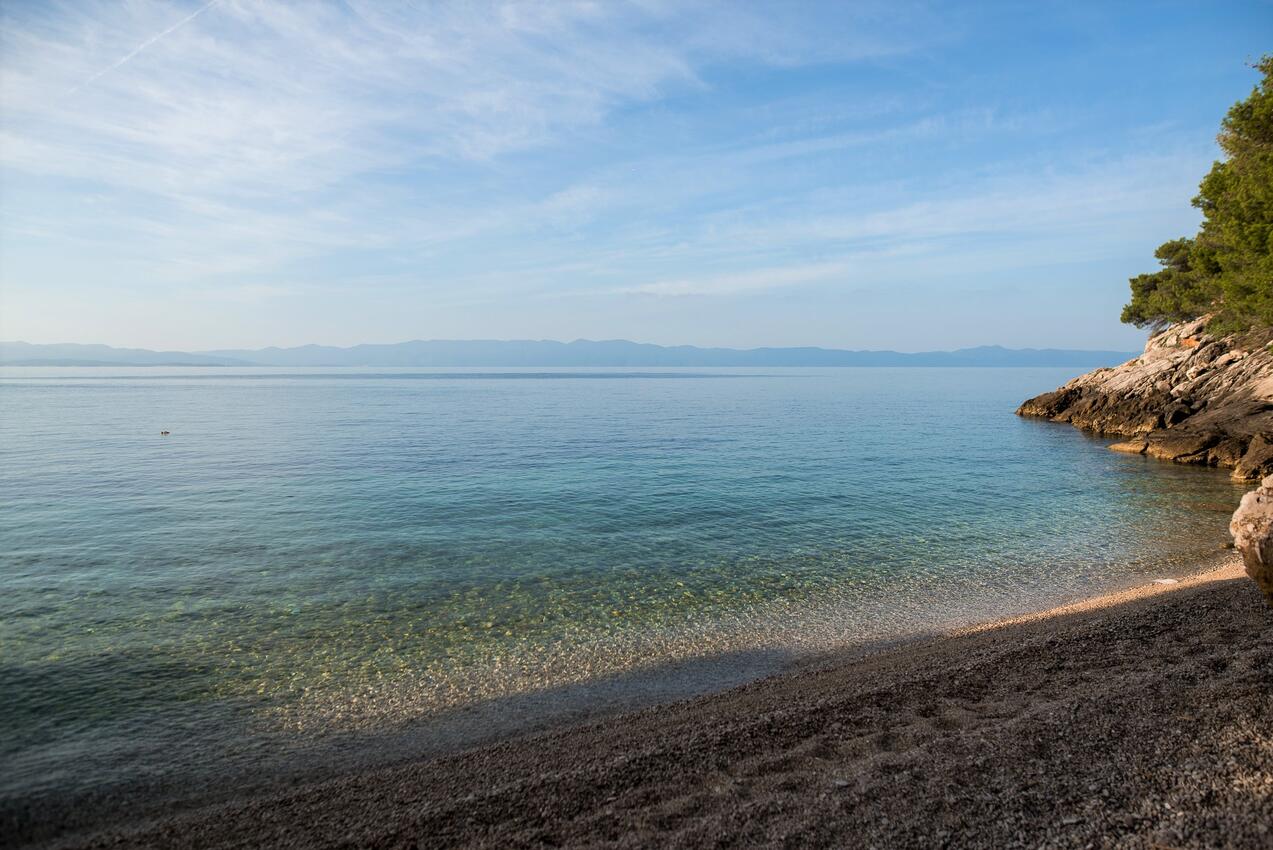 Najbliža plaža - Obiteljski apartmani uz more Uvala Rapak, Hvar