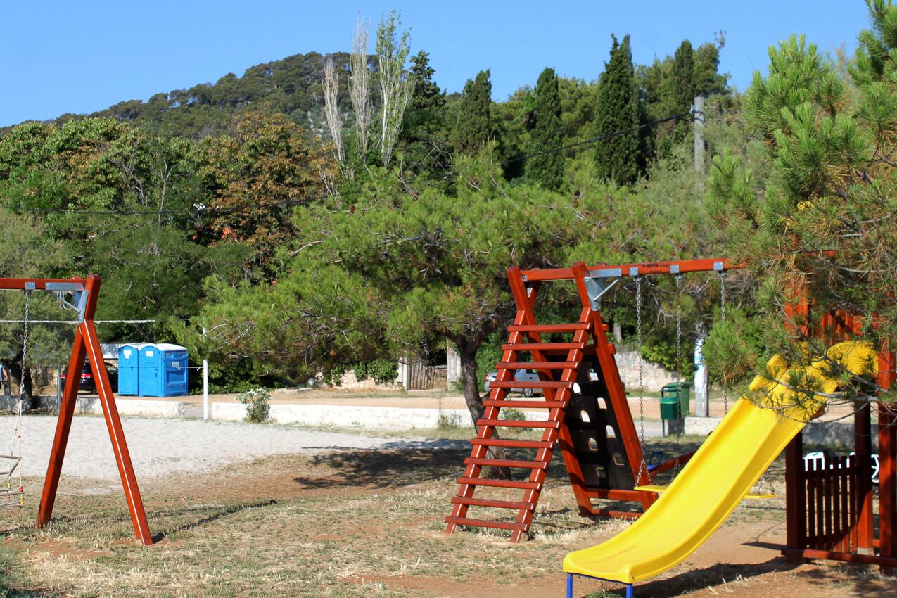 La spiaggia più vicina - Appartamenti accanto al mare Oltre - Preko, Ugliano - Ugljan