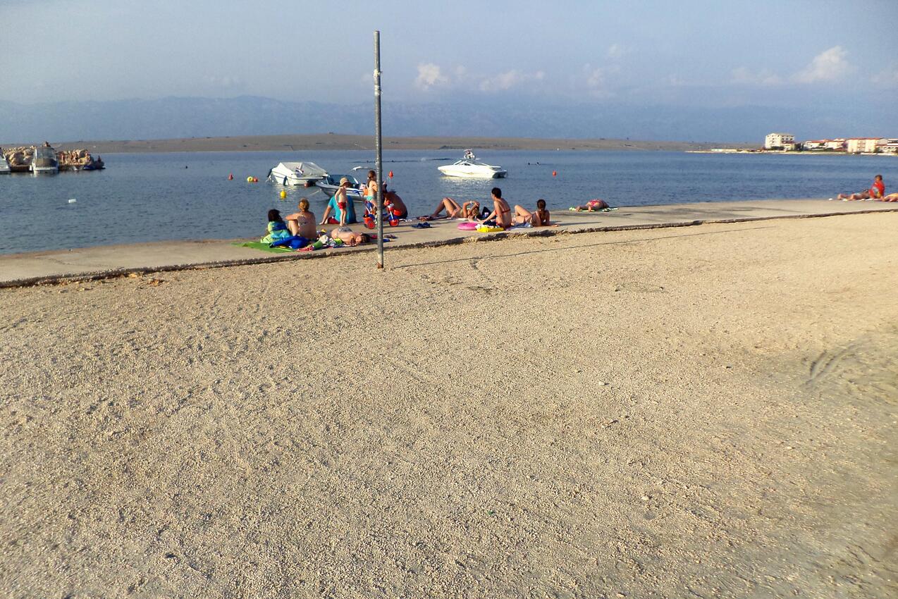 La spiaggia più vicina - Appartamenti con parcheggio Puntadura - Vir